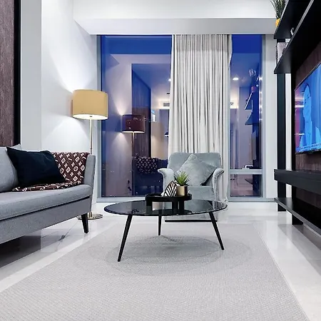 Tropicana The Residence Lv Suite With Klcc View